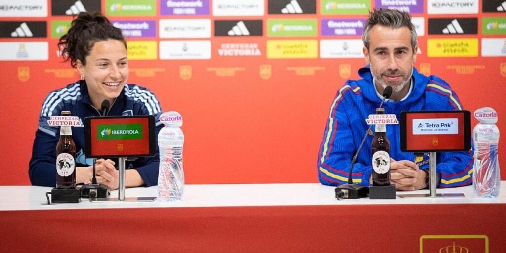 Jorge Vilda: "Estamos encantados con Irene y Jenni"