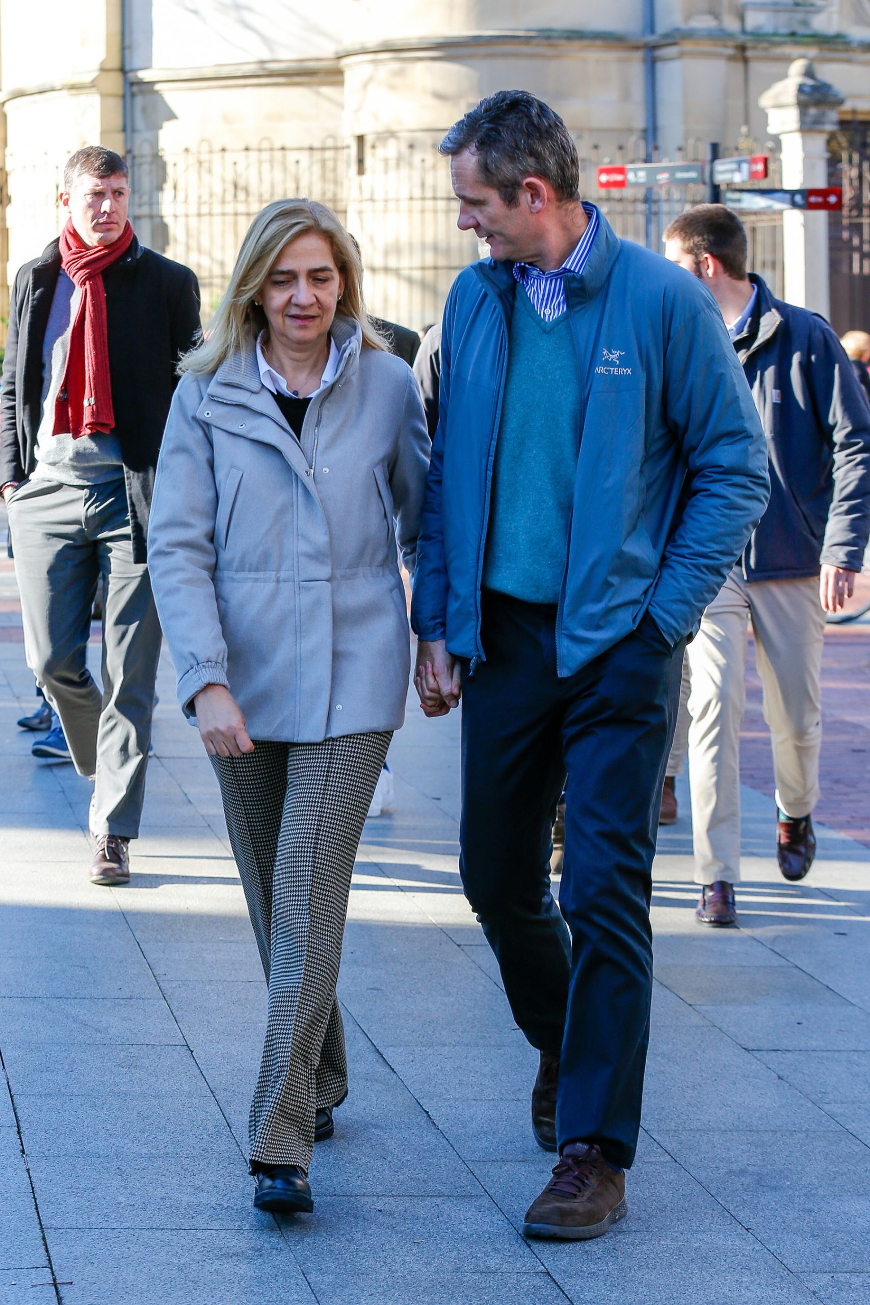 La infanta Cristina e Iñaki Urdangarin paseando / Gtres