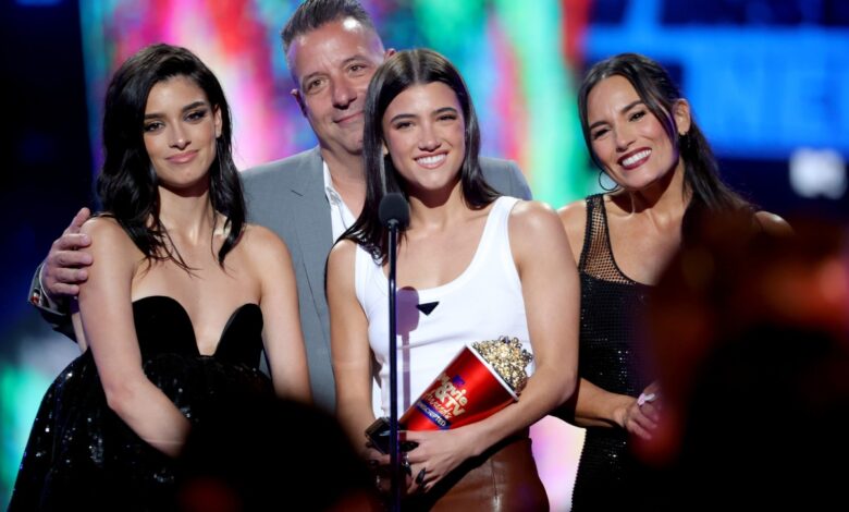La familia D'Amelio no comprará TikTok, pero lo pensaron