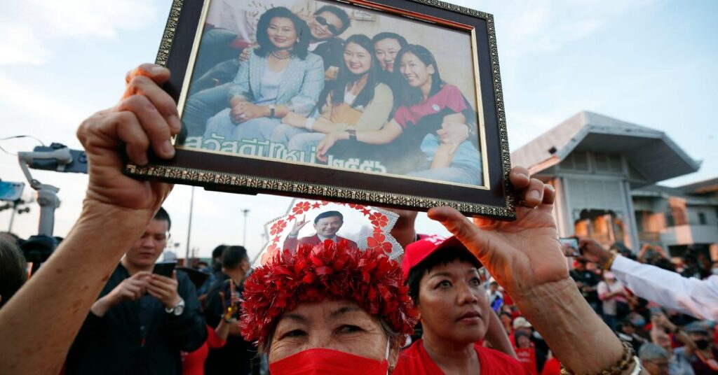 La hija de Thaksin Shinawatra participa en las elecciones de Tailandia