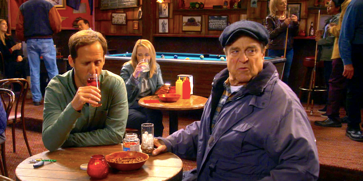 La pelea de Dan y Neville de Conners corre el riesgo de arruinar el giro de la temporada 5 de Jackie