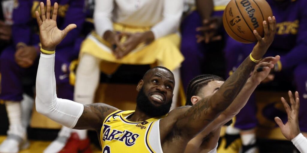 La voluntad de 'King LeBron' deja a los Grizzlies al límite