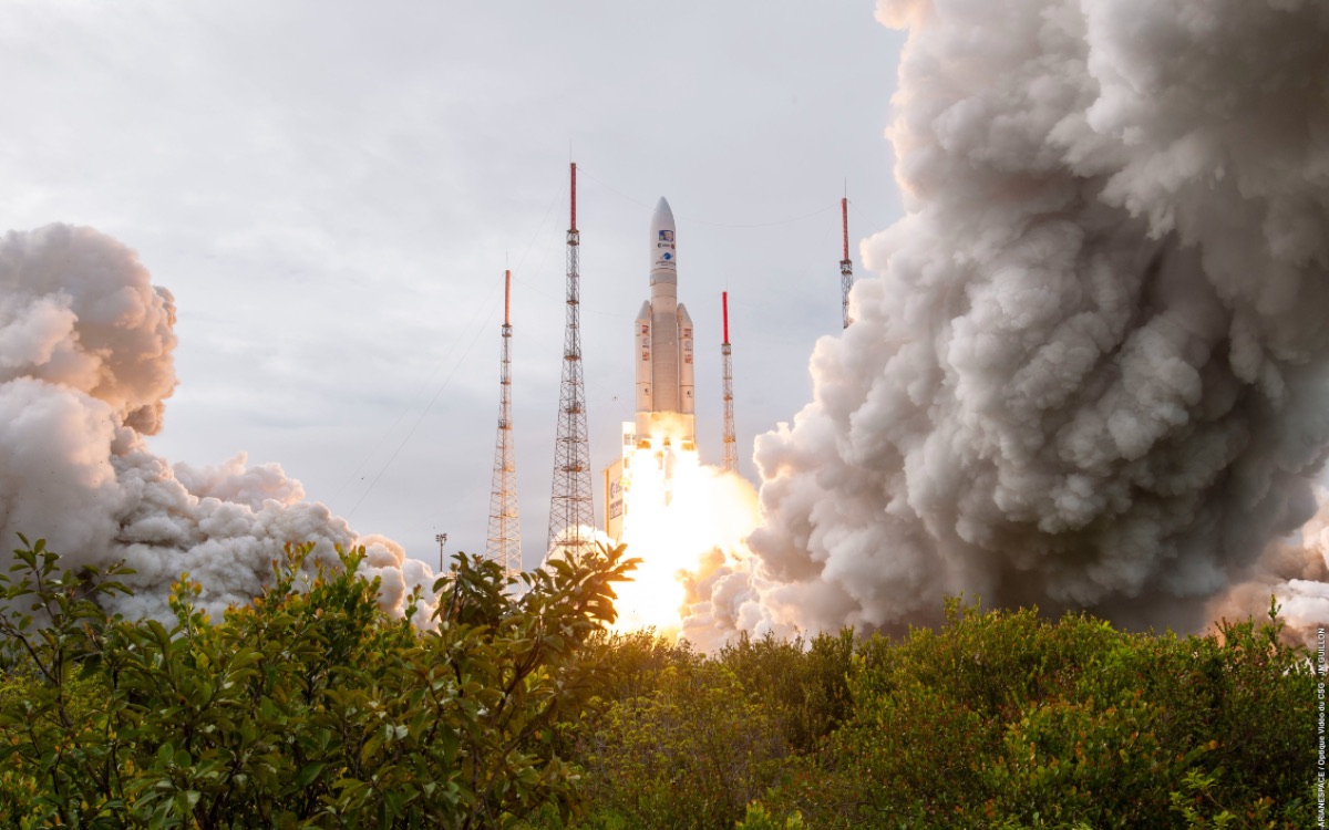 Lanzan misión espacial ‘Juice’ a Júpiter, llegará en 2031