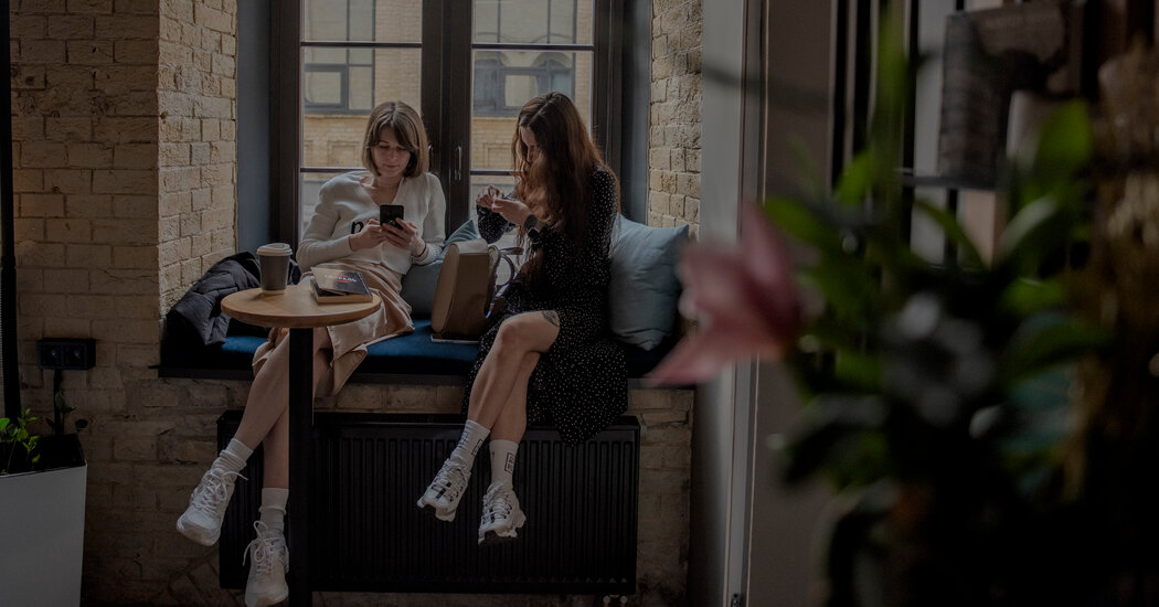 Las estrellas de las redes sociales de Ucrania abandonan a Rusia en un giro hacia un pie de guerra