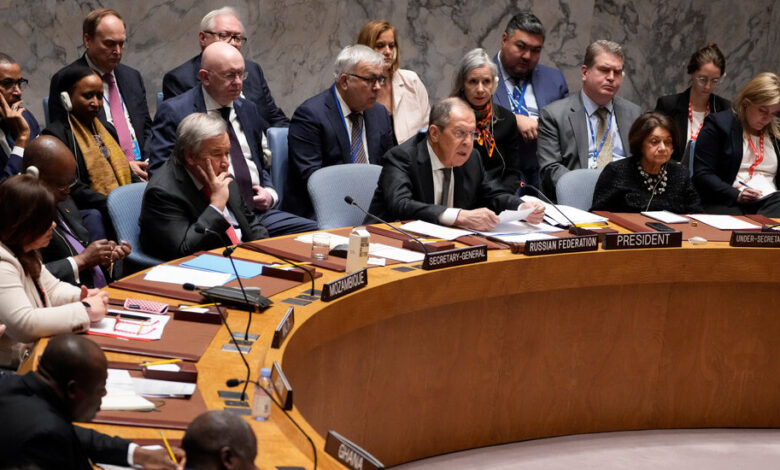 Lavrov de Rusia encabeza reunión de paz de la ONU y recibe acusaciones de hipocresía