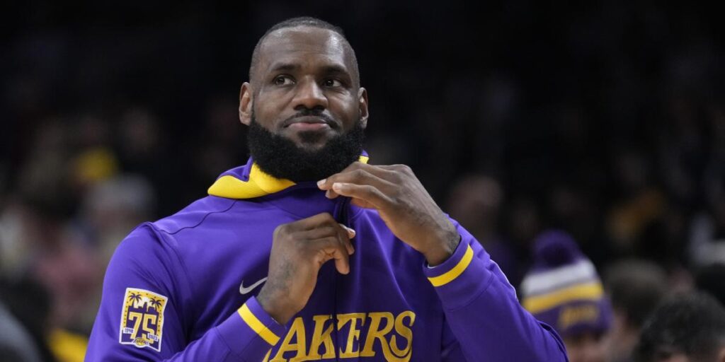 LeBron no piensa pagar a Elon Musk por la verificación azul de Twitter