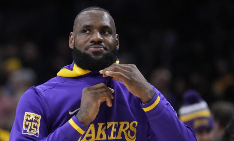 LeBron no piensa pagar a Elon Musk por la verificación azul de Twitter