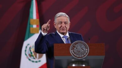 López Obrador regresa a la mañanera y carga contra los senadores que han frenado sus iniciativas