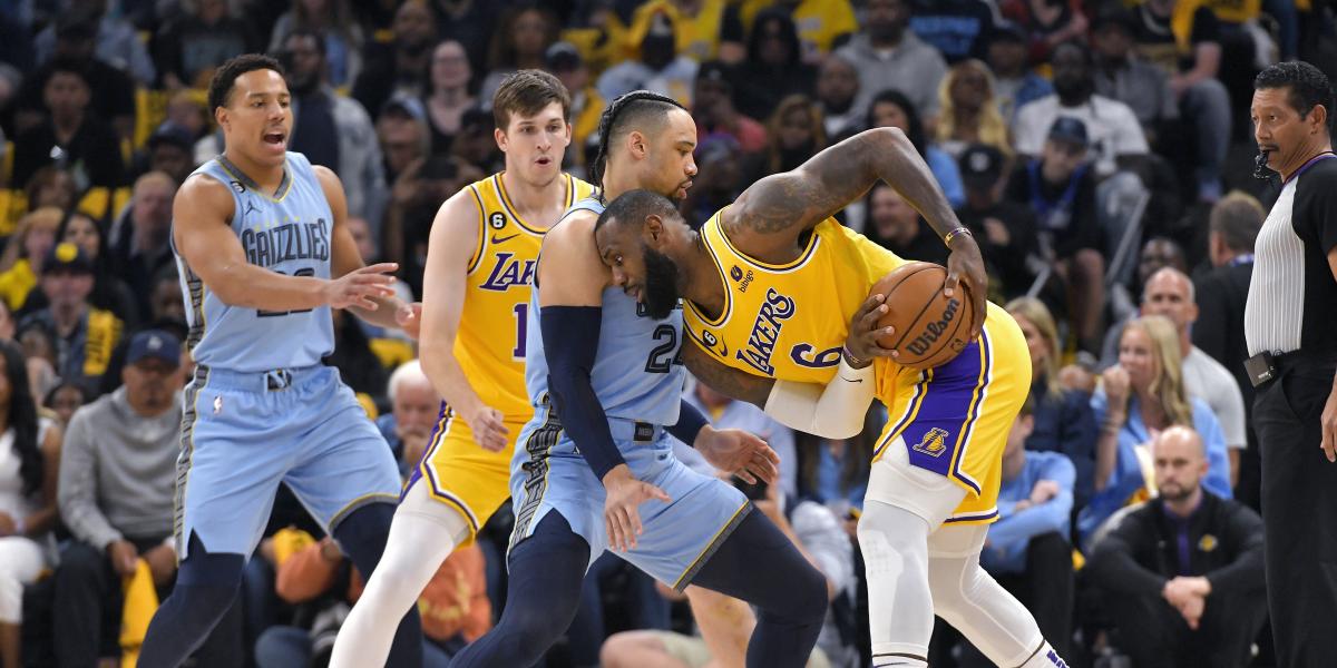 Los Grizzlies enfrían a los Lakers de un mal LeBron con una lección