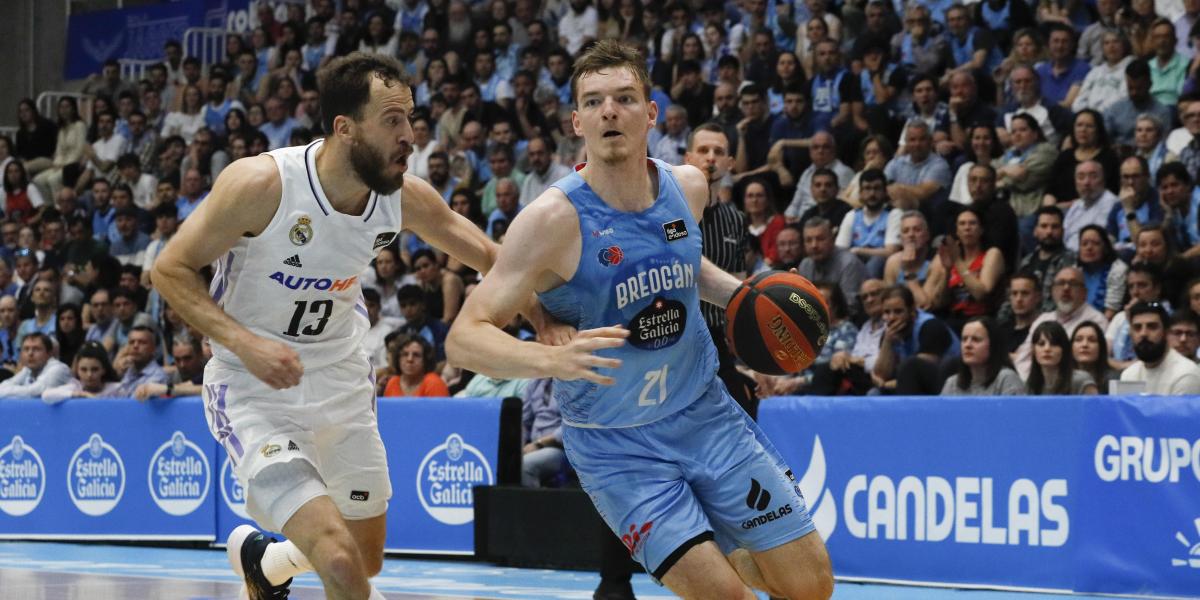 Los tres récords que batió Justus Hollatz ante el Real Madrid