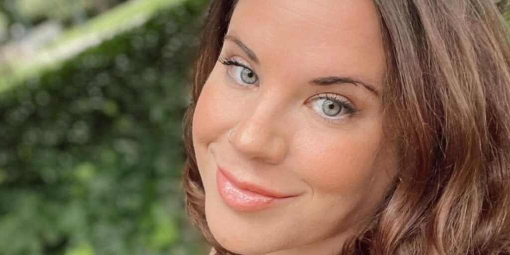 Whitney Way Thore my big fat fabulous life close up smiling