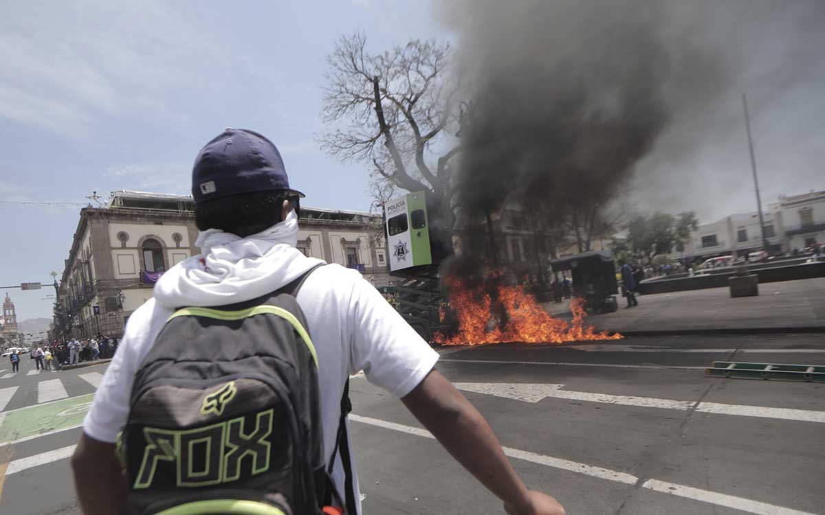 Michoacán: Exigen investigar a Silvano Aureoles por masacre de 2017