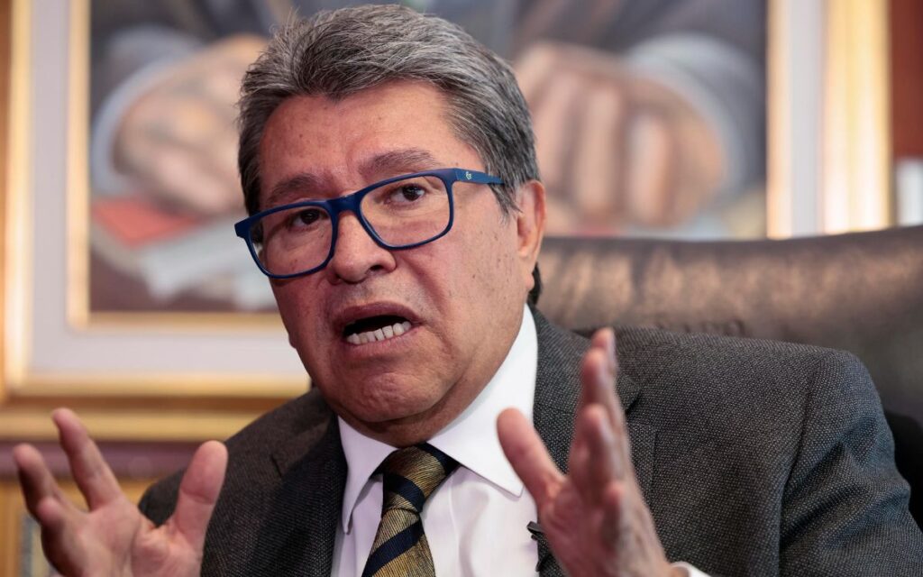 Monreal critica "ley de la selva" entre corcholatas para 2024