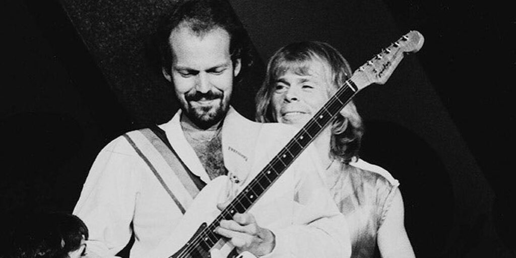 Muere Lasse Wellander, guitarrista de ABBA, a los 70 años