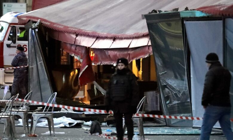 Muere prominente bloguero militar en explosión de un café en Rusia