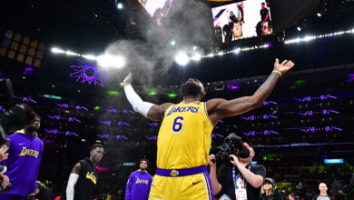 NBA: LeBron frustra a los Wolves y regresa a los Lakers a 'Playoffs'