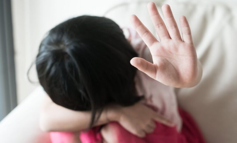NIñera de Houston acusada de agredir sexualmente de menor ualmente a menor