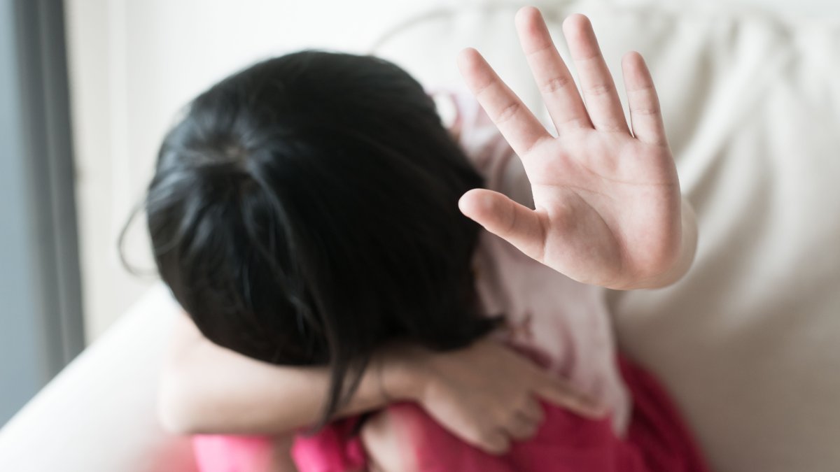 NIñera de Houston acusada de agredir sexualmente de menor ualmente a menor