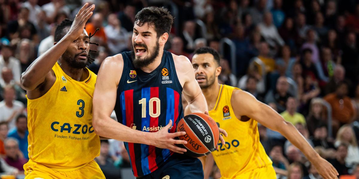 Nikola Kalinic, baja de última hora en Tenerife por una lesión