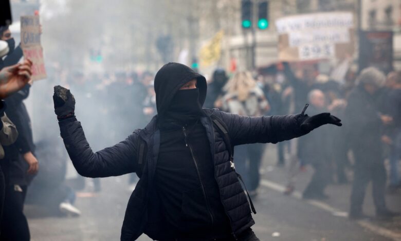 Nueva movilización de franceses contra reforma de pensiones