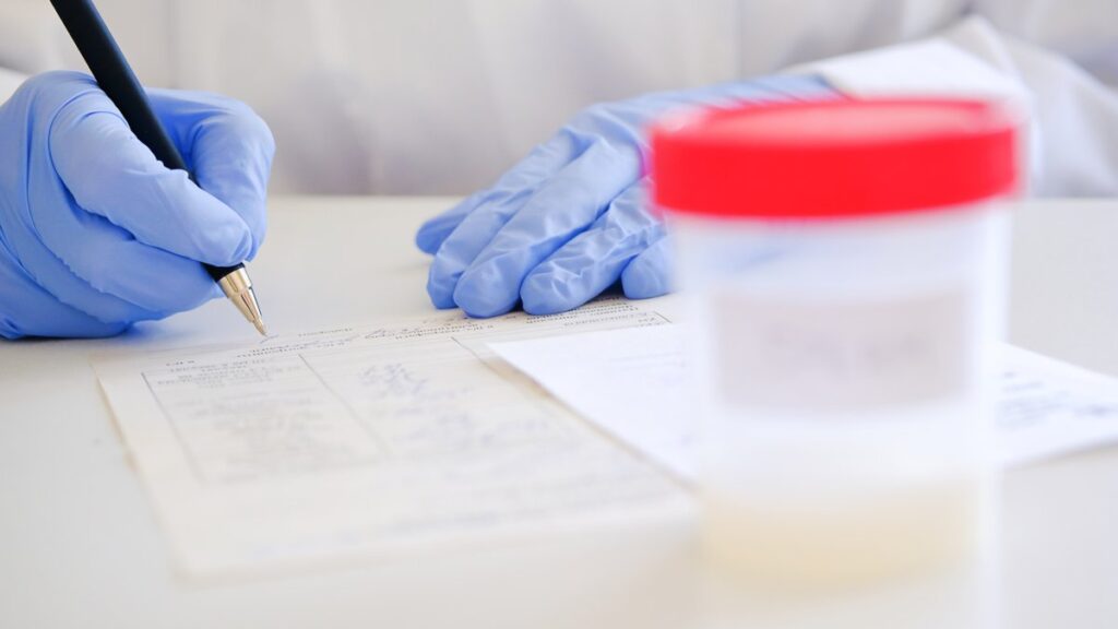 Padre de más de 550 hijos: le advierten que no podrá seguir ofreciendo su esperma