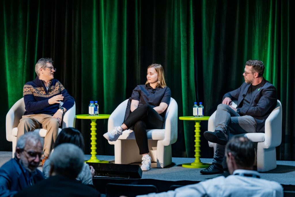 Pasando de fundador a VC con Russ Wilcox de E Ink y Pillar VC