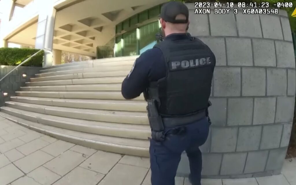 Policía difunde cómo abatió a tirador de Louisville | Videos