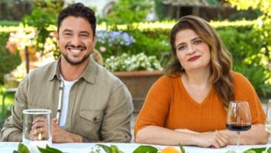 Ciao House Gabriele Bertaccini Alex Guarnaschelli Outside at table with wine glasses smiling