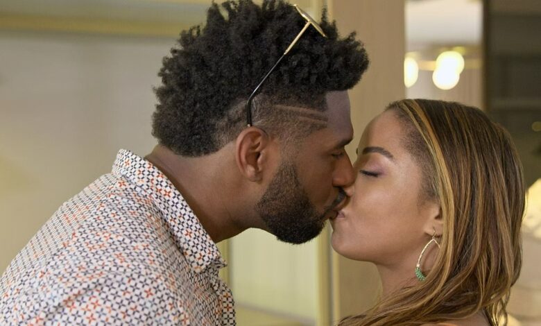 Brett and Tiffany kissing in Love Is Blind