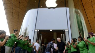 Primeros gráficos generados por IA, Apple ahorra y Microsoft elimina Twitter