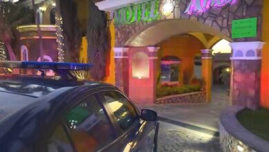 Rescatan a dos niñas retenidas en motel de Tepic por un hombre de 22 años