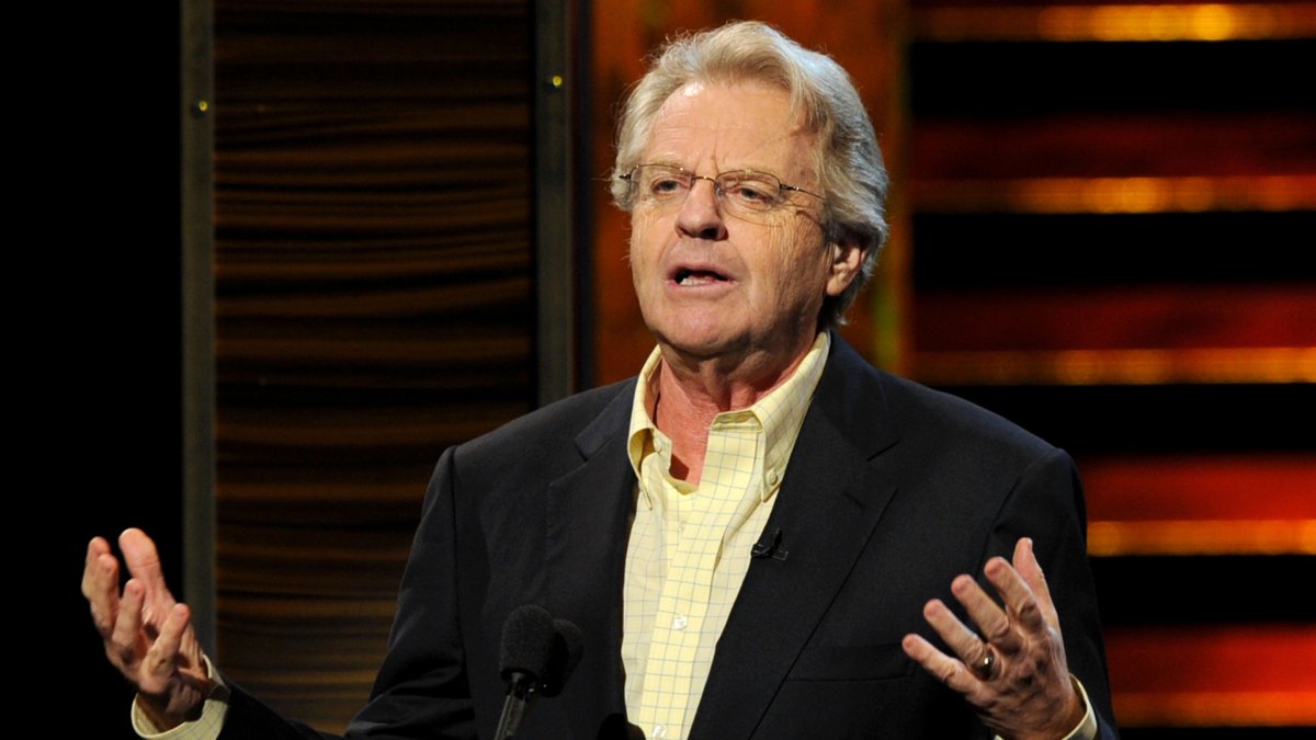 Revelan la causa de muerte del legendario presentador  Jerry Springer