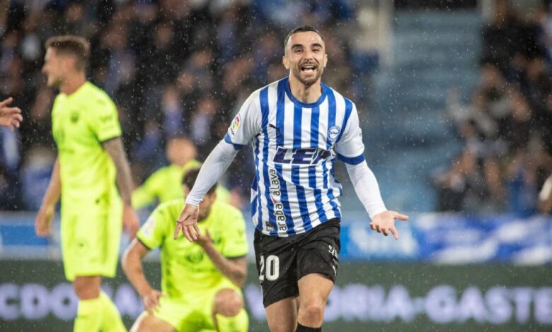 Rober devuelve al Alavés al ascenso directo