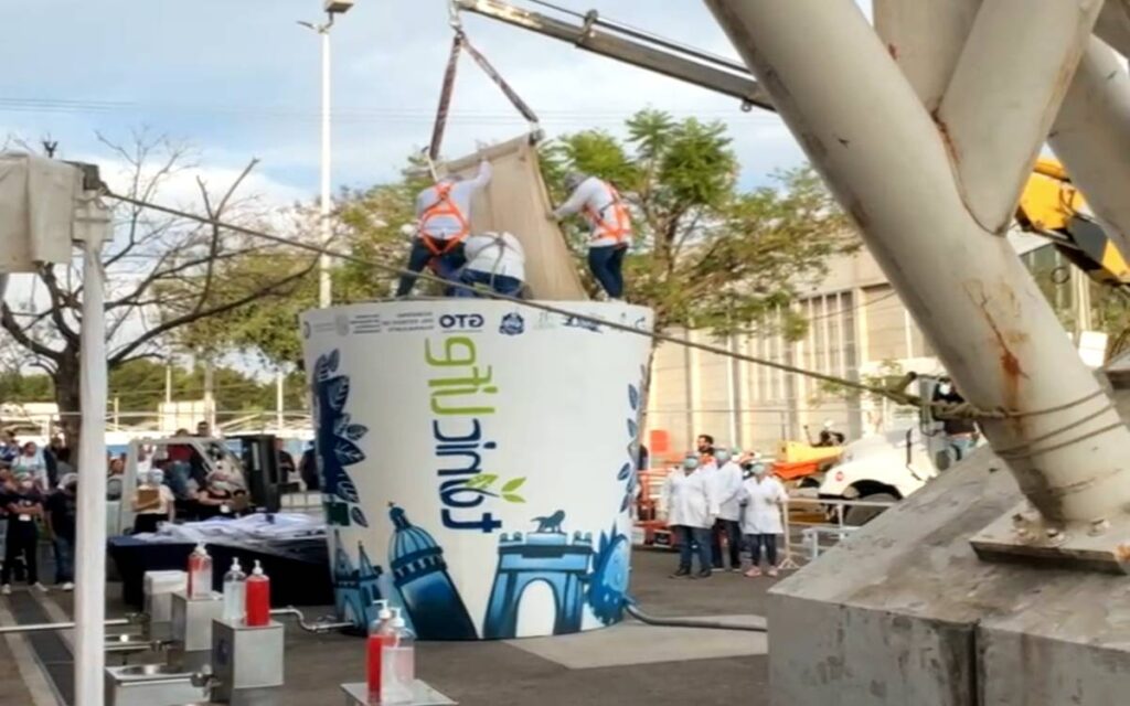 Rompen Récord Guinness por la taza de té en León