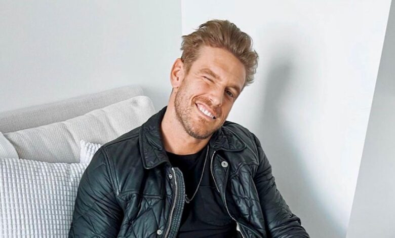 Love Is Blind & Perfect Match's Shayne Jansen posing for an Instagram photo
