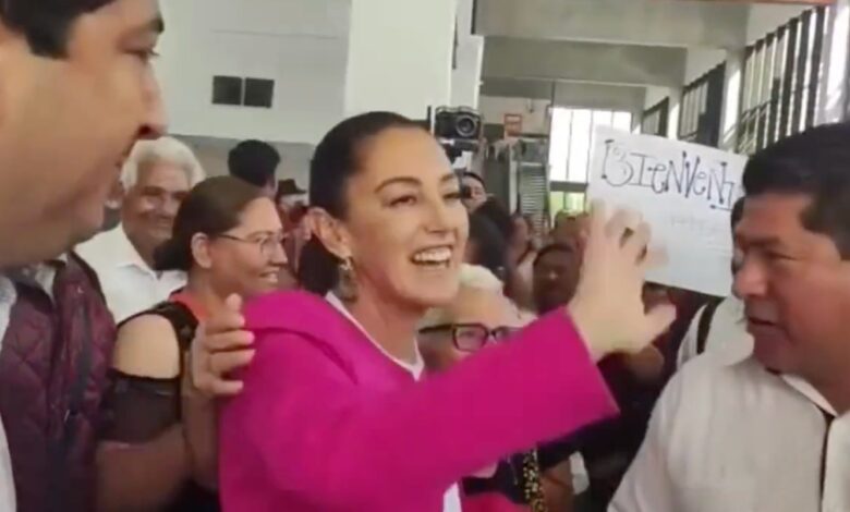 Sheinbaum llega a Tamaulipas y la reciben con 'corrido'