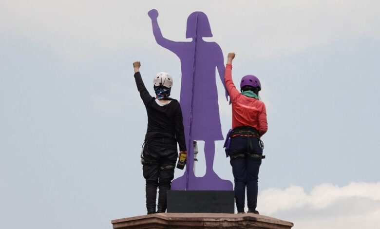 Solicitan amparo para mantener la Glorieta de las Mujeres que Luchan