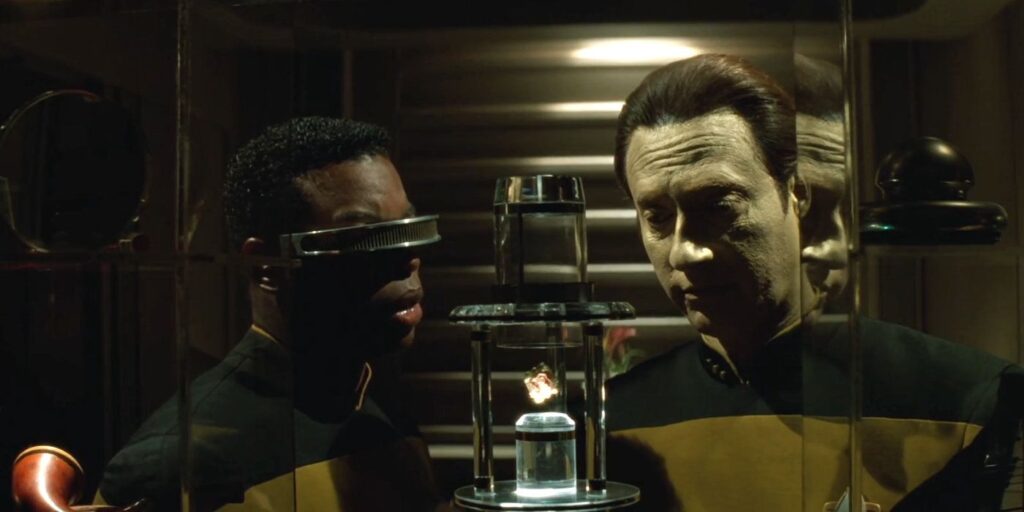 Data &amp; Geordi discuss the emotion chip