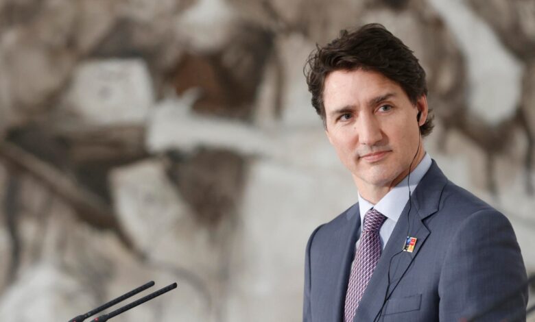 Trudeau de nuevo en problemas: unas vacaciones de lujo a cargo del erario lo ponen en la mira