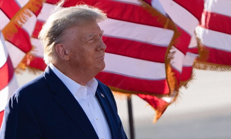 Trump dice que está recibiendo grandes muestras de amor y apoyo tras acusación