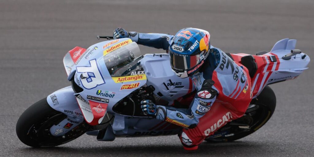 Un 'on fire' Alex Márquez firma una primera pole de valiente en Termas