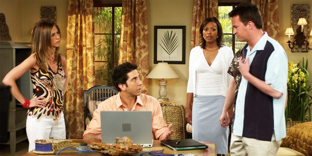 Aisha Tyler as Charlie with the Friends cast in season 9