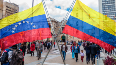 Venezuela destruye una "aeronave hostil" en frontera con Colombia
