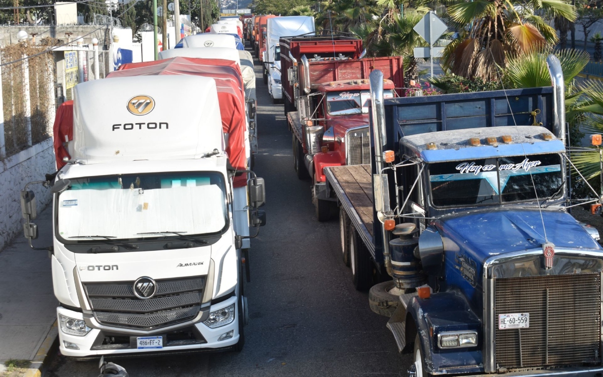 Ventas de vehículos pesados alcanzan máximo en marzo: Inegi