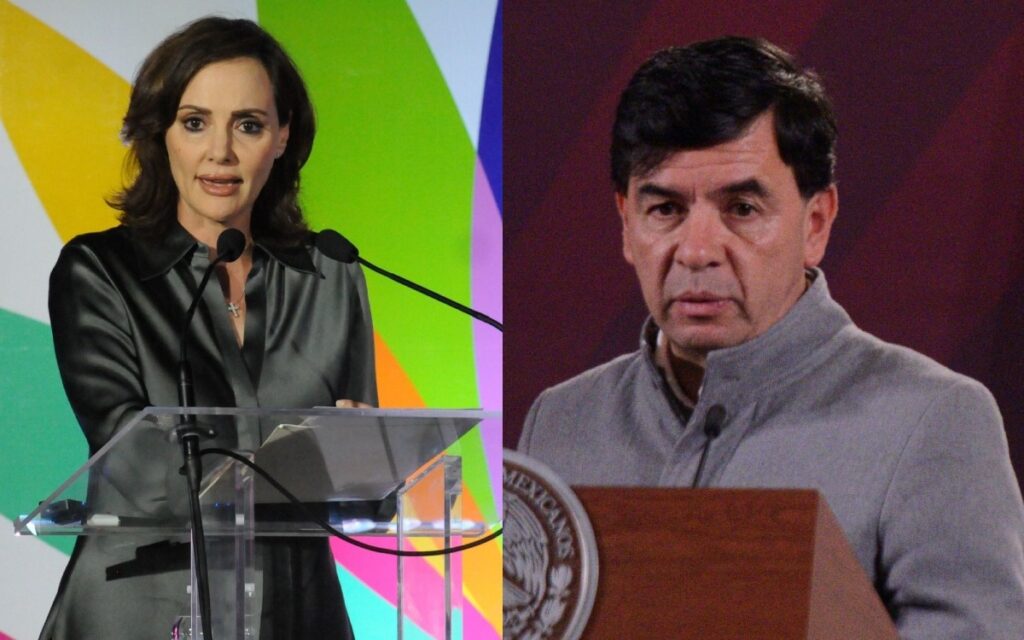 Video | Así le echó bronca Lilly Téllez a Jesús Ramírez durante ceremonia de Elena Poniatowska