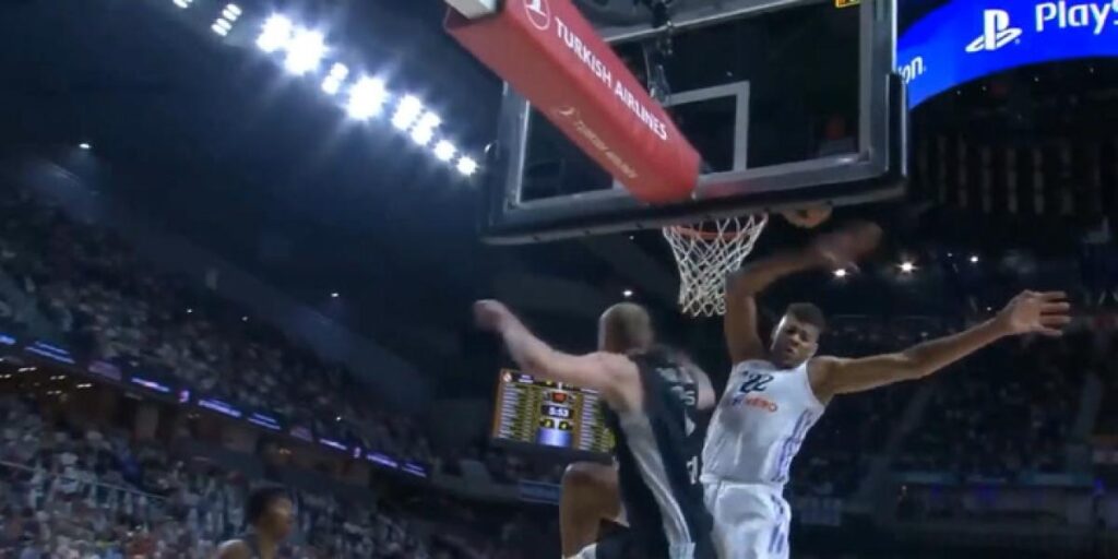 Ya hay diagnóstico sobre la lesión de rodilla de Tavares