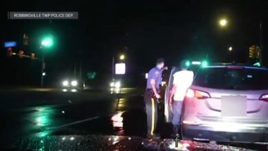 arrollan a policía que ayudaba a conductor en NJ
