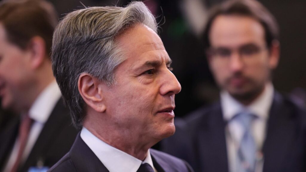 el secretario Antony Blinken solicita apoyo para mitigar la violencia entre Israel y Palestina