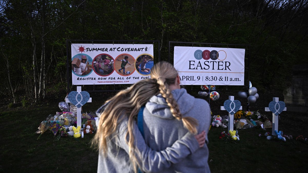 estudiantes regresarán a clase en una iglesia