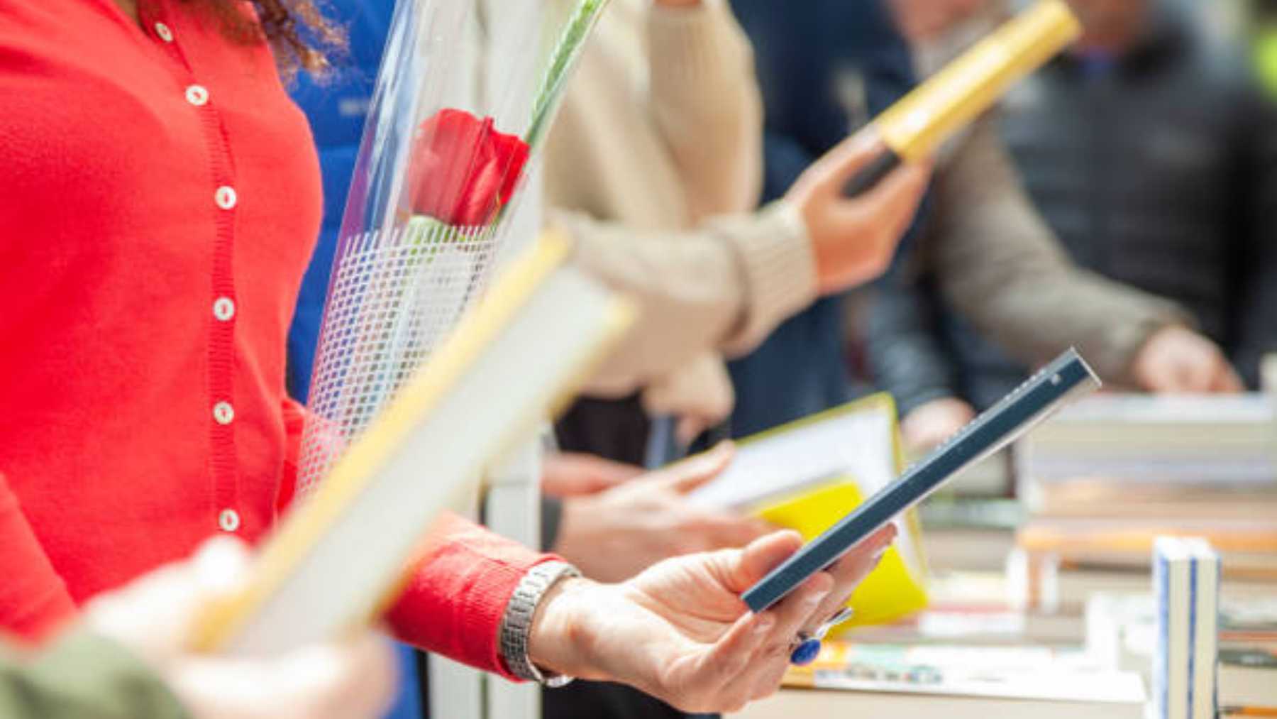 horario, recorrido, firmas de libros y actividades